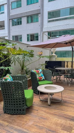 Imagem Apartamento com 4 dormitórios à venda sendo 4 suítes, 251 m² por - R$ 6.888.000,00 - Meia Praia - Itapema/SC