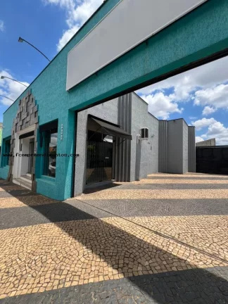 Salão Comercial para Locação em Limeira, Centro, 4 banheiros, 6 vagas