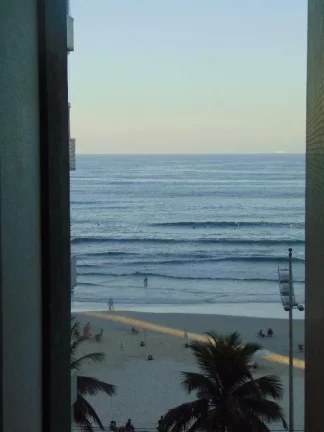 Imagem Praia de Pitangueiras Prédio Frente Total ao Mar,Lindo Apto Totalmente Reformado,Linda Vista ao Mar,2 Garagens,Academia!