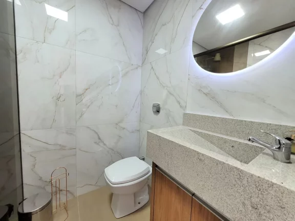 Imagem Casa de Alto Alto padrão fora de condomínio