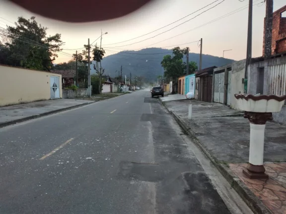 Imagem Casa à venda no bairro Centro - Itanhaém/SP