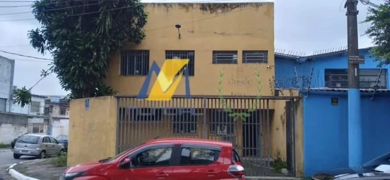 Imagem ???? "Cansado de pagar caro em galpão apertado e mal localizado?"
