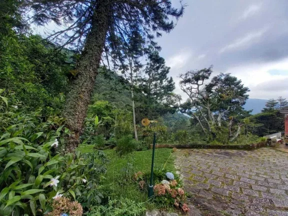 Imagem Casa para Venda em Teresópolis / RJ no bairro Cascata dos Amores