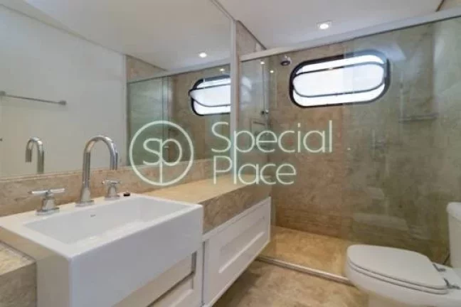 Imagem Lindo apartamento com 293m2 de área privativa, 4 dormitórios ( 2 suítes) e 3 vagas na garagem. Ap...