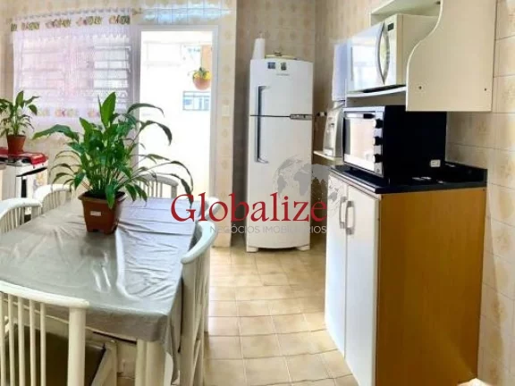 Imagem Apartamento com 2 quartos, sala, cozinha e 1 banheiro no Embaré em Santos R$ 620.000,00