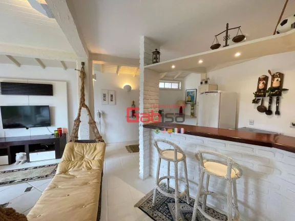 Imagem Casa com 3 dormitórios à venda, 130 m² por R$ 1.800.000,00 - Geribá - Armação dos Búzios/RJ