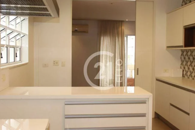 Imagem Apartamento com 3 quartos para alugar nos Jardins - SP