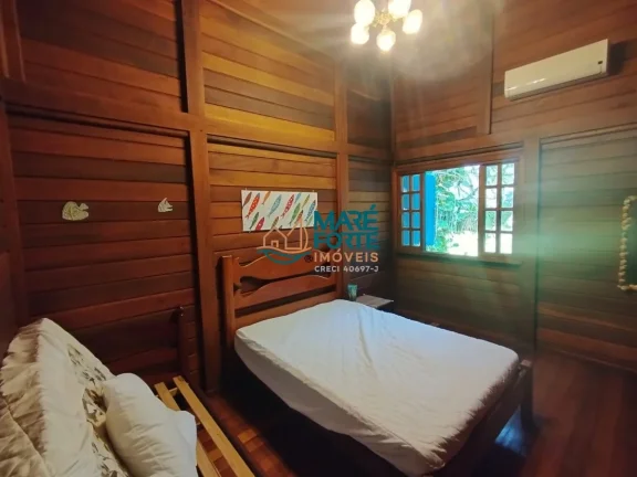 Imagem Casa a 40 Mts da Orla em Condomínio ( Santa Rita ) em Ubatuba SP