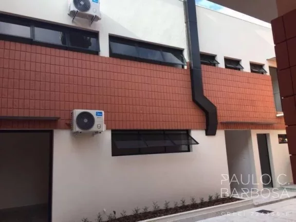 Imagem Sobrado Comercial com renda compatível - 271,5m²