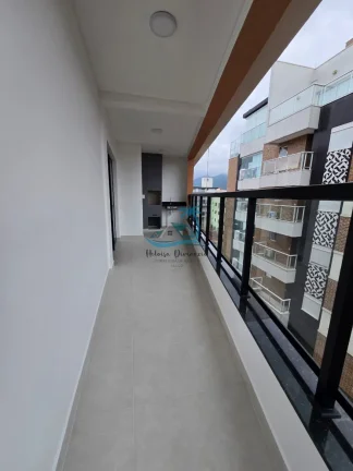 Imagem Apartamento com 2 dormitórios e 3 banheiros a venda em localização privilegiada à 300 metros da orla de Itaguá em Ubatuba.