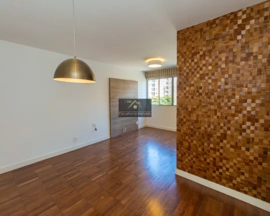 Imagem OPORTUNIDADE ITAIM BAIRRO NOBRE APARTAMENTO REFORMADO À VENDA 89,00 M ÁREA ÚTIL 2 DOMITÓRIOS SENDO UMA SUÍTE SALA AMPLA ILUNIMADA 1 VAGA MELHOR LOCAL DO BAIRRO