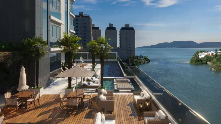 Imagem Cobertura com 5 dormitórios à venda sendo 5 suítes, 417.55 m² por - R$ 23.000.524,96 - Meia Praia - Itapema/SC