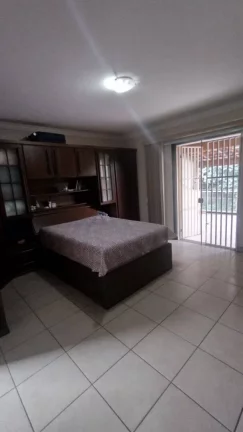 Imagem Sobrado com 4 dormitórios à venda, 195 m² por R$ 650.000,00 - Parque Marajoara - Santo André/SP