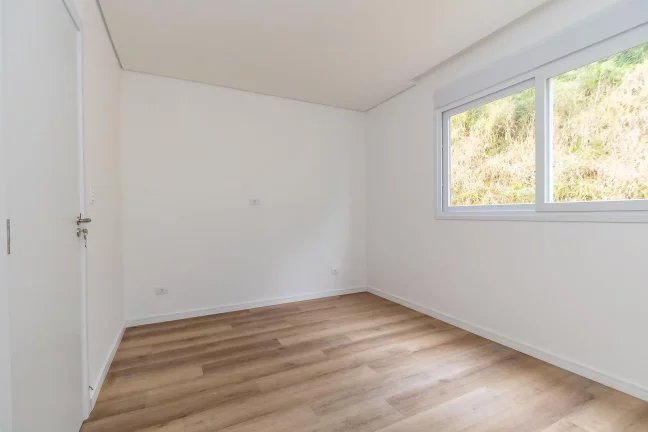 Imagem CASA 3 QUARTOS CONDOMINIO FECHADO NO CAMPO COMPRIDO