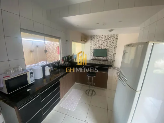 Imagem Excelente oportunidade, pra quem procura espaço e ótima localização. 
Terreno com 375m², e 140 ...