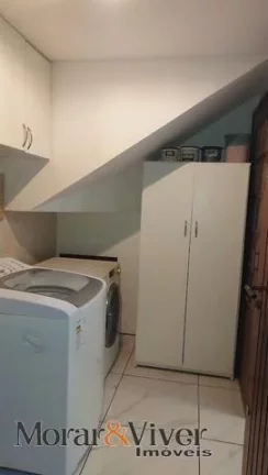 Imagem Sobrado para Venda em Pinhais, Pineville, 3 dormitórios, 1 suíte, 2 banheiros, 2 vagas