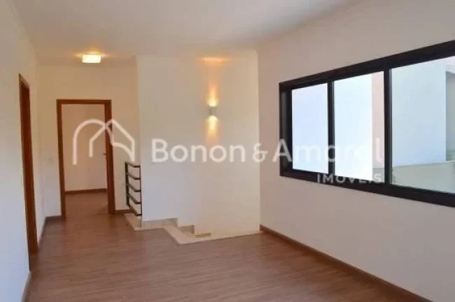 Imagem Casa muito ampla, iluminada e com vista magnífica.
Projeto Arquitetônico: Riguetto Arquitetura e p...