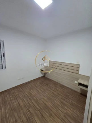 Imagem Casa Sobrado, 3 Dormitórios (1 suíte), Cond. Residence Club, Villa Branca.