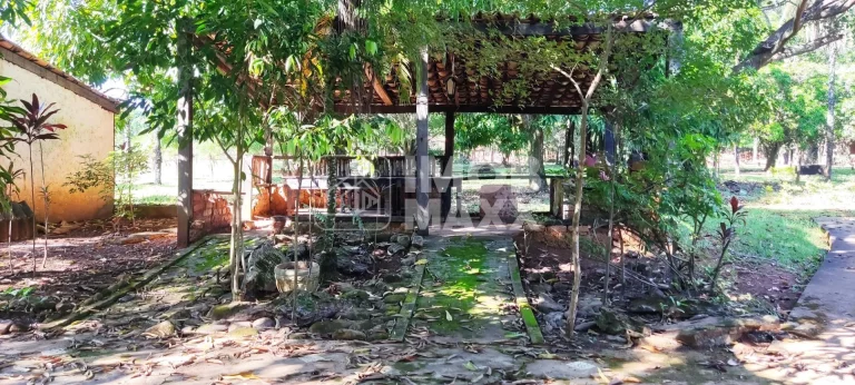 Imagem Chácara à Venda em Paranoá - DF250 - Fazenda Velha - 6,2 hectares - Escriturada e registrada.