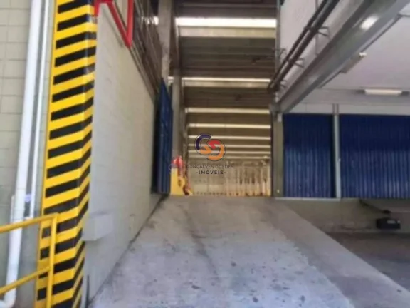 Imagem GALPÃO NO TAMBORÉ 64.000m2 - COM 55 DOCAS