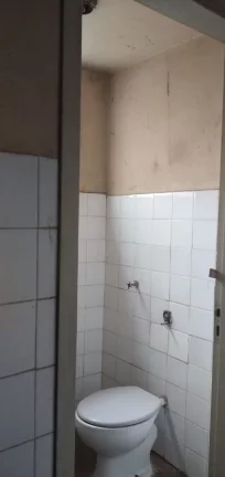 Imagem Barracão em Ótima Localização. Precisa de reforma. Aceita proposta. - Atual.20-10-25