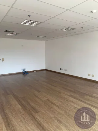 Imagem Sala Com 56m² para aluguel por R$ 3.500,00 - Alphaville/SP