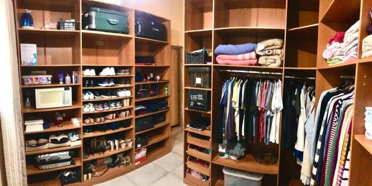 Imagem Sobrado Jd. Avelino - 200 m² - 4 Dormitórios - 2 Banheiros - Espaço Gourmet - 2 Vagas.