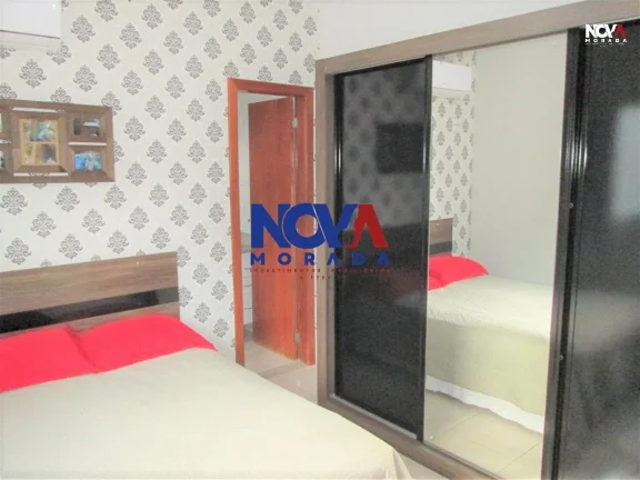 Imagem Venha morar em uma casa de 3 quartos com suíte, localizada em uma rua asfaltada e com fácil acesso...
