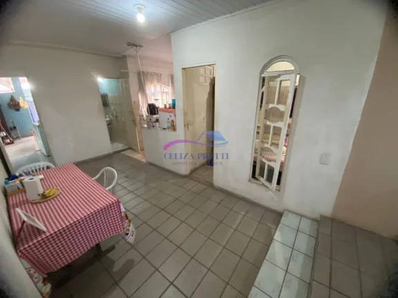 Imagem Ampla Casa com Múltiplas Residências - Ideal para Morar e Investir em Vila Velha/ES