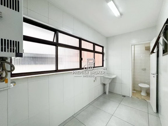 Imagem Apartamento com 3 dormitórios à venda, 119 m² por R$ 700.000,00 - Várzea - Teresópolis/RJ