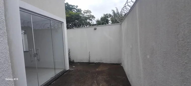 Imagem Casa em Condomínio à Venda em Santa Luzia, 3 Quartos, 96m²