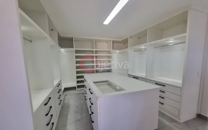 Imagem Casa independente de alto padrão de 4 quartos no Foguete em Cabo Frio