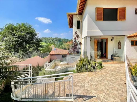 Imagem Casa em Condomínio a Venda no bairro Granja Viana - Carapicuíba, SP