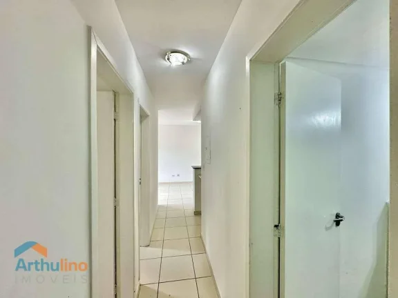 Imagem Apartamento com 3 dormitórios à venda por R$ 330.000 - Jardim Barbacena - Cotia/SP