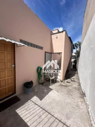Imagem Casa duplex ampla e arejada com 2 kitnetes em Vila Garrido