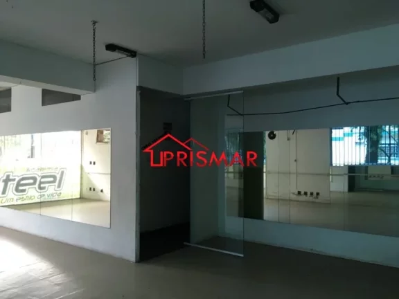 Imagem Aluga-se loja/galpão comercial canal 1 com estacionamento