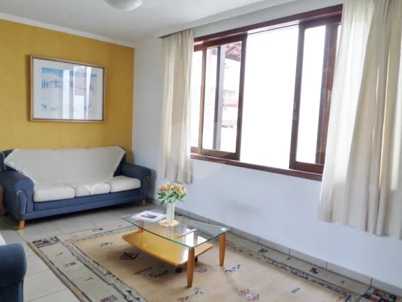 Imagem Casa à venda com 4 quartos, sendo 2 suítes, em Morumbi, São Paulo - SP