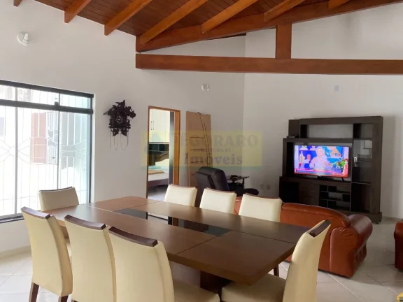Imagem Casa com 3 dormitórios á venda na Martim de Sá