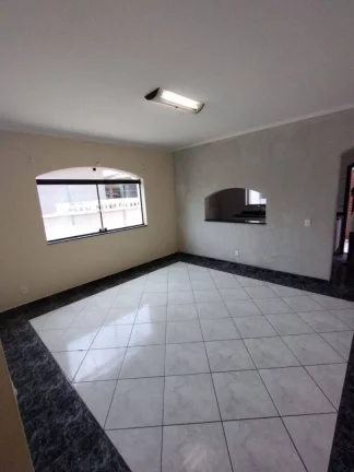 Imagem Sobrado com 3 dormitórios para alugar, 200 m² por R$ 3.150/mês - Parque Marajoara - Santo André/SP