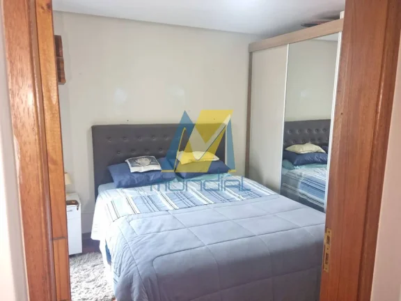Imagem Apartamento Espaçoso à Venda no Edifício Ana Carolina - Santo André