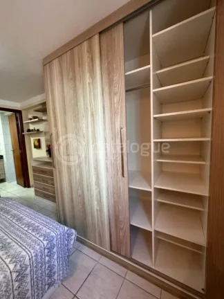 Imagem Alugo Apartamento mobiliado no Ed. Conde da Praia de 2 quartos