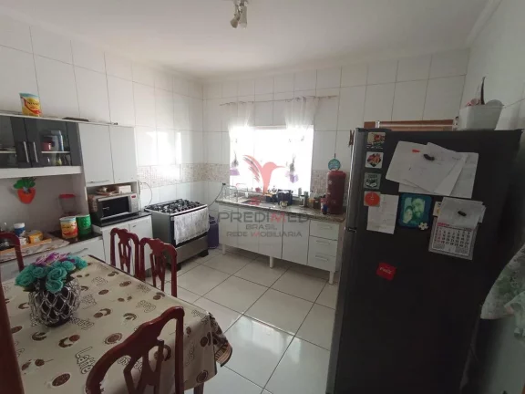 Imagem Casa ...agrave; venda no Bairro Santa Luzia, em Guaratinguet...aacute;.S...atilde;o 2 dormit...oacut...