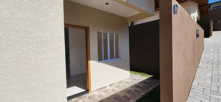 Imagem Casa à venda ou para alugar com 2 quartos, sendo 2 suítes, no condomínio Serra Verde, Atibaia - SP