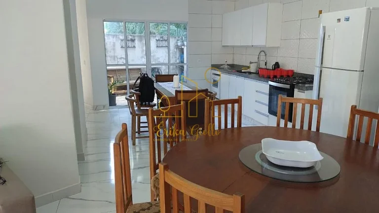 Imagem Casa de Alto Padrão em Condomínio no Bairro Engordadouro