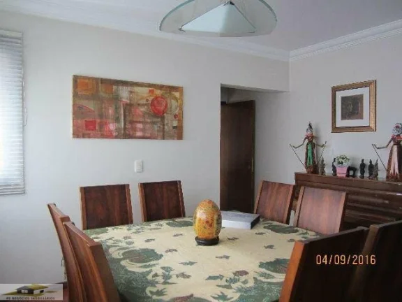 Imagem Apartamento com 197m2 na Aclimação