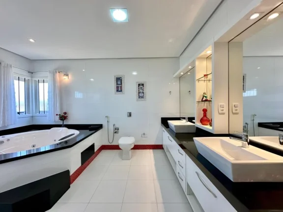 Imagem Casa 4 Dormitórios - Bairro Capão Novo