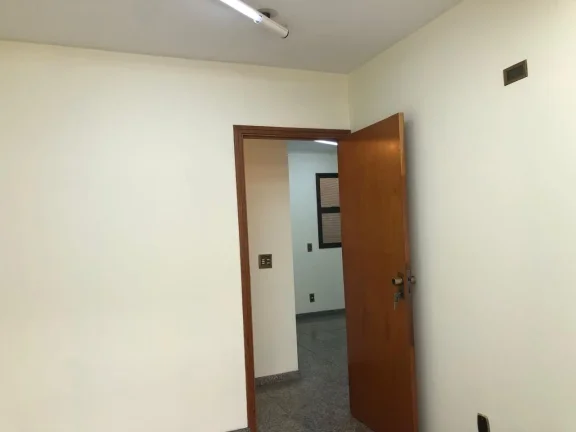 Imagem SALA COMERCIAL PARA VENDA/COMPRA NO CENTRO DA CIDADE, JUNDIAÍ SP