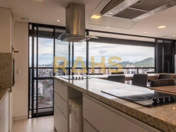 Imagem Loft ou Studio a venda muito próximo ao centro da Cidade, com 44 m² privativos , semi mobiliado, e...