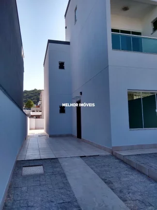 Imagem Sobrado á Venda com 03 Suítes no Ariribá em Balneário Camboriú - SC