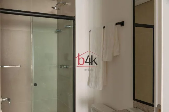 Imagem Apartamento studio mobiliado, 47m², 1 dormitório e 1 vaga para alugar no Campo Belo